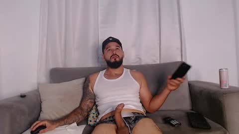 Handsomen online show from 05-22-26, 01:57
