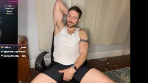 Snapshot of handsumhung chatting on 02-03-26, 11:32 handsumhung online show from 02-03-26, 11:32