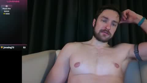 Snapshot of handsumhung chatting on 02-20-26, 01:24 handsumhung online show from 02-20-26, 01:24