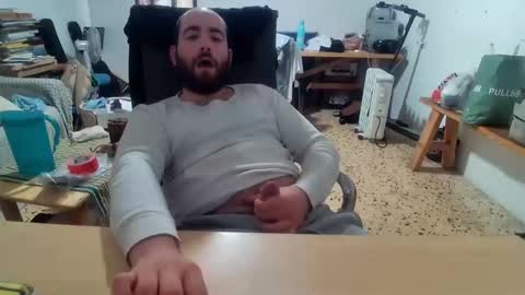 handyboy991 online show from 05-05-26, 05:21