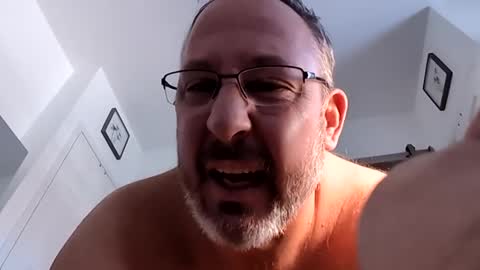Handydick7373 online show from 01-20-25, 04:23