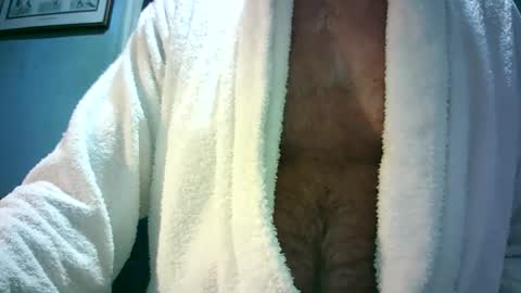 handymanforyou177322 online show from 06-20-26, 09:39