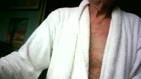 handymanforyou177322 online show from 07-06-26, 12:46