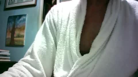 handymanforyou177322 online show from 07-06-26, 08:44
