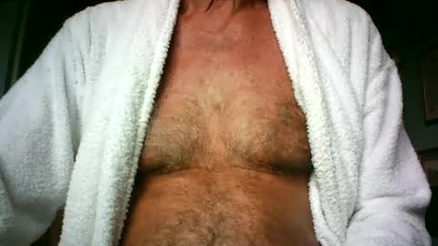 handymanforyou177322 online show from 07-28-26, 01:43