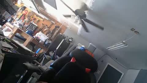 handystud33 online show from 04-11-26, 05:50