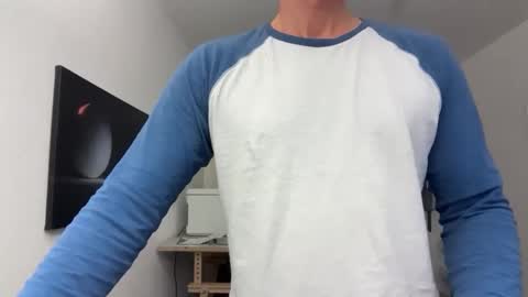 Snapshot of hankmoody6 chatting on 10-22-25, 07:30 hanky online show from 10-22-25, 07:30