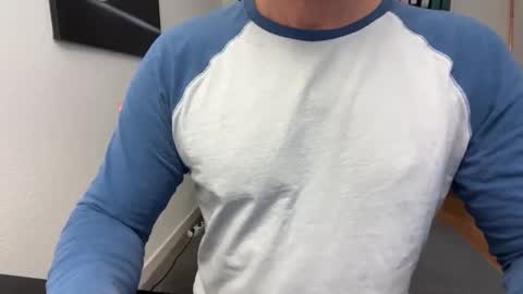 Snapshot of hankmoody6 chatting on 11-12-25, 07:42 hanky online show from 11-12-25, 07:42