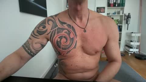 hanky online show from 06-15-26, 12:18