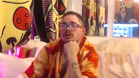 Snapshot of hankrams chatting on 01-16-25, 02:51 hank rams online show from 01-16-25, 02:51