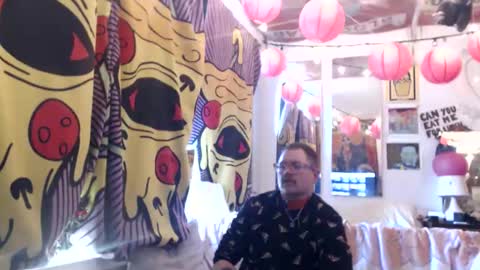 Snapshot of hankrams chatting on 01-16-26, 08:13 hank rams online show from 01-16-26, 08:13