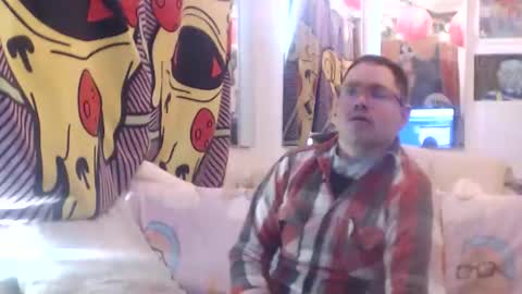 Snapshot of hankrams chatting on 02-21-26, 04:19 hank rams online show from 02-21-26, 04:19