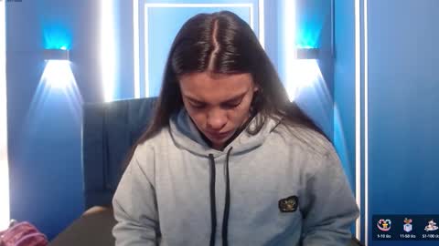 Snapshot of hanna13_ chatting on 10-15-25, 11:21 Hanna online show from 10-15-25, 11:21