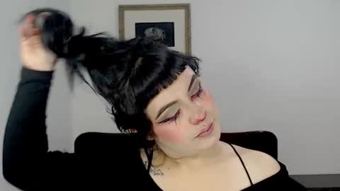 JUANA online show from 09-17-25, 04:41