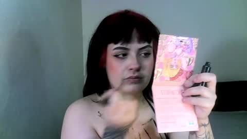 Snapshot of hanna99moon chatting on 02-24-26, 08:01 JUANA online show from 02-24-26, 08:01