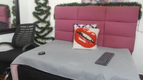 Hanna Palmer online show from 12-11-24, 11:51