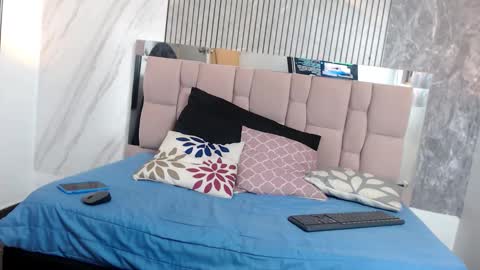 Snapshot of hanna__palmer1 chatting on 12-20-25, 12:23 Hanna Palmer online show from 12-20-25, 12:23