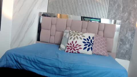 Snapshot of hanna__palmer1 chatting on 12-22-25, 11:40 Hanna Palmer online show from 12-22-25, 11:40