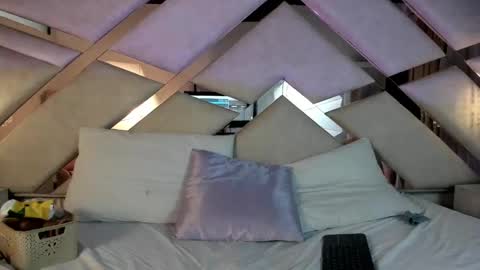 Snapshot of hanna_azumi_ chatting on 02-08-25, 02:58 hanna online show from 02-08-25, 02:58