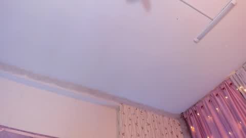 Snapshot of hanna_azumi_ chatting on 02-16-25, 03:15 hanna online show from 02-16-25, 03:15