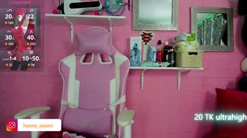 Snapshot of hanna_azumi_ chatting on 09-15-25, 12:32 hanna online show from 09-15-25, 12:32