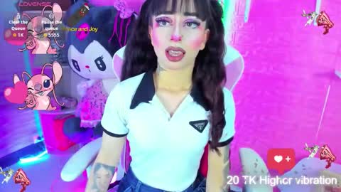 Snapshot of hanna_azumi_ chatting on 11-09-25, 12:09 hanna online show from 11-09-25, 12:09