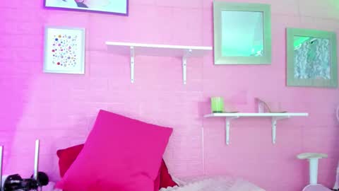  hanna  online show from 03-21-26, 08:19