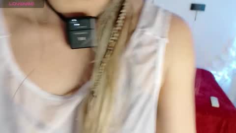 Snapshot of hanna_brownsxy chatting on 03-04-26, 11:00 hanna_brownsxy online show from 03-04-26, 11:00