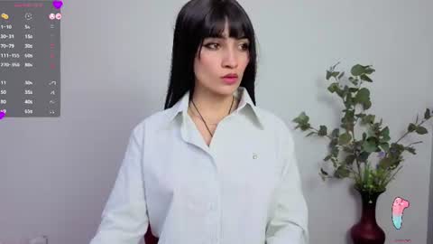 Sara online show from 07-08-26, 01:37