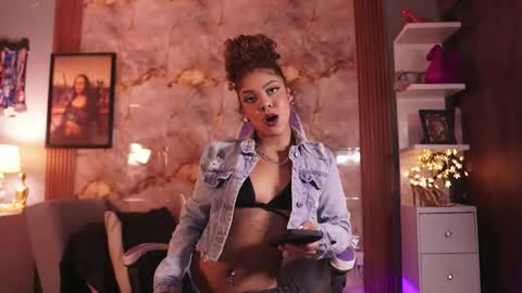 HANNA  online show from 11-20-25, 12:00