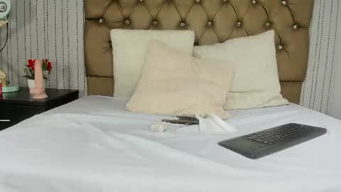 hanna fantasty online show from 06-19-26, 01:59