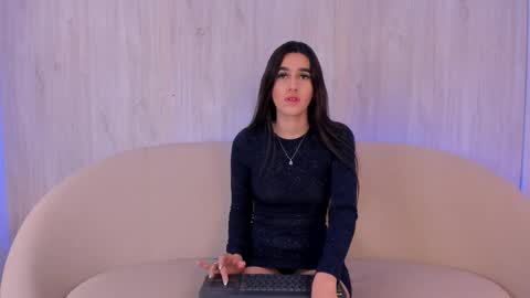 Hanna Foxi online show from 05-24-26, 12:21