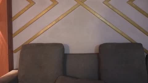 Snapshot of hanna_gatess chatting on 10-17-25, 12:08 ANA online show from 10-17-25, 12:08