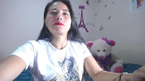 Snapshot of hanna_girl21 chatting on 05-09-26, 12:16 HANNA online show from 05-09-26, 12:16