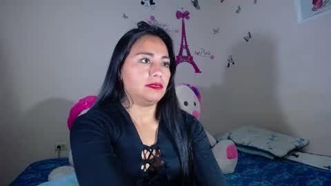 Snapshot of hanna_girl21 chatting on 05-31-26, 06:53 HANNA online show from 05-31-26, 06:53