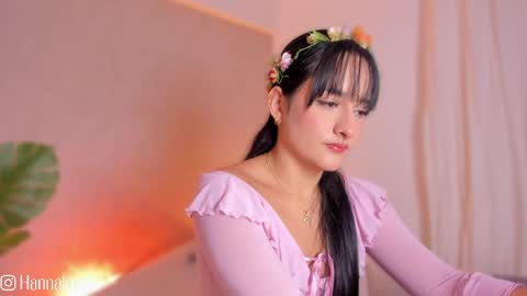 Hanna Lee online show from 04-21-26, 12:00