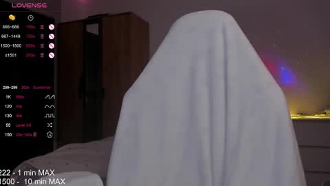 hanna montanas online show from 11-25-25, 07:36