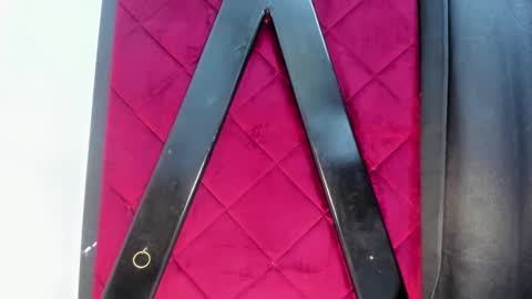 Snapshot of hanna_slut chatting on 01-23-25, 12:57 EVA online show from 01-23-25, 12:57