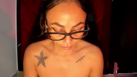 Snapshot of hanna_slut chatting on 02-03-25, 10:11 EVA online show from 02-03-25, 10:11