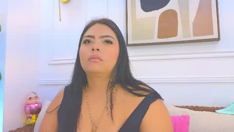 HANNA SOFIA online show from 06-15-26, 11:01