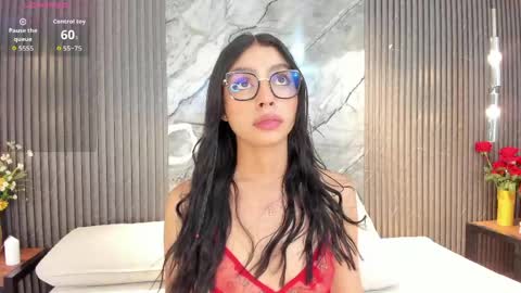 Hanna S online show from 05-27-26, 11:51