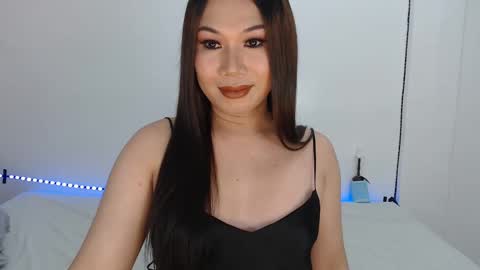 Hannah online show from 01-25-25, 03:09