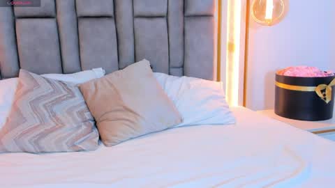 Eliana online show from 04-02-26, 01:03