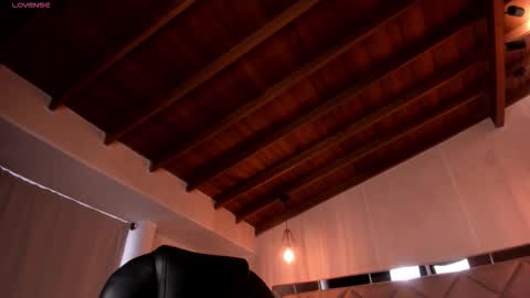  Hanna Connor  online show from 10-27-25, 08:24