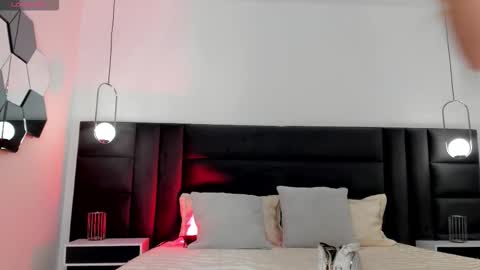  Hanna Connor  online show from 11-21-25, 08:29