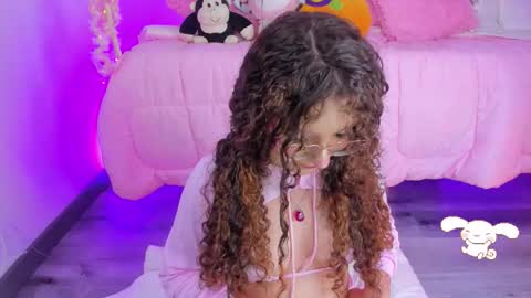 hannacutegod online show from 11-28-25, 05:10