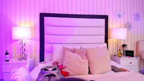 HannaDawsons online show from 02-02-25, 04:26