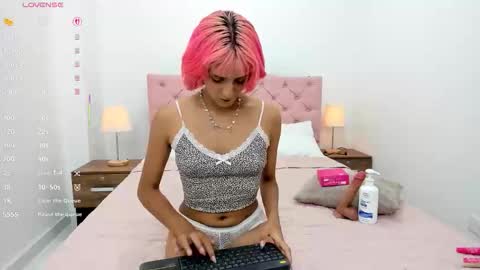 Hannah online show from 03-08-26, 07:39