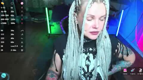 Hannah online show from 10-13-25, 07:52