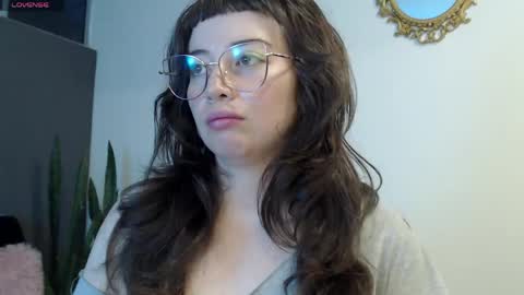 Snapshot of hannah_hexx chatting on 04-28-26, 04:17 HannahHexx online show from 04-28-26, 04:17